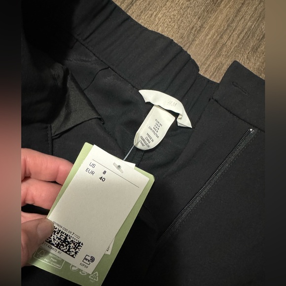 H&M dress pants - Picture 2 of 2
